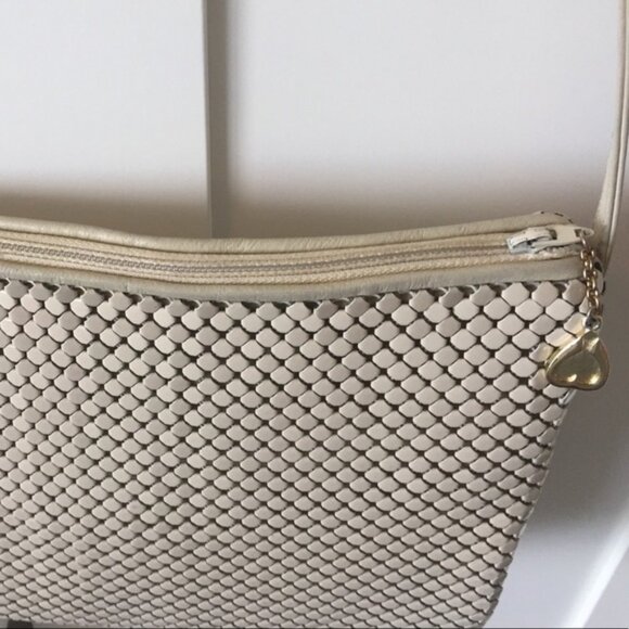 Whiting avis rossbody urse - Picture 4 of 6